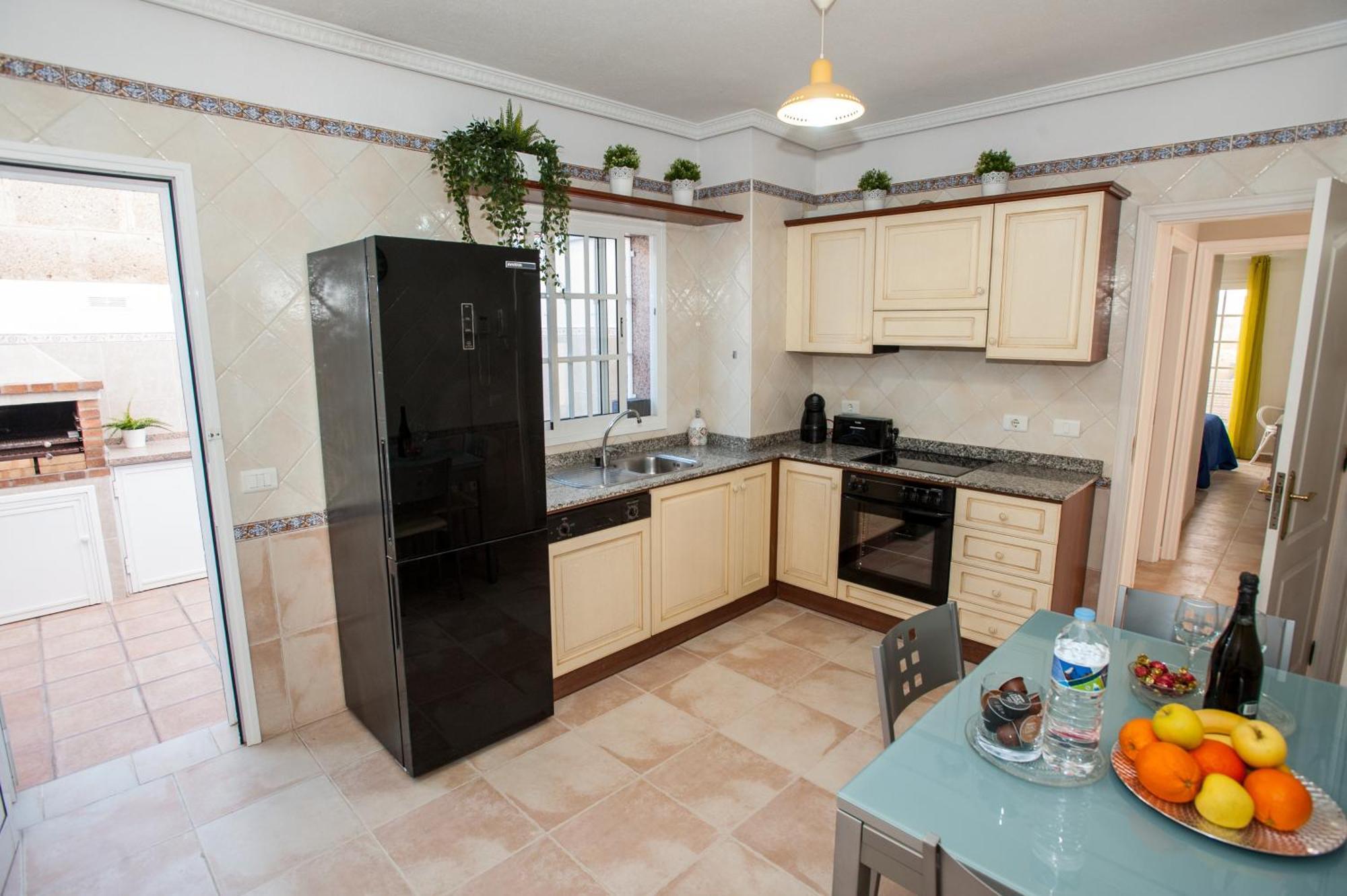 Villa Vanesa Luxury Private Villa With A Heated Pool, 4 Bedrooms And 4 Bathrooms Costa Adeje  Extérieur photo