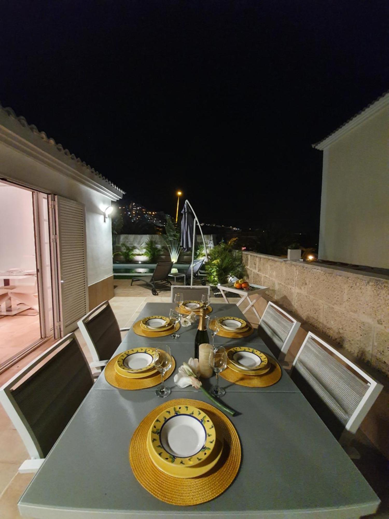 Villa Vanesa Luxury Private Villa With A Heated Pool, 4 Bedrooms And 4 Bathrooms Costa Adeje  Extérieur photo
