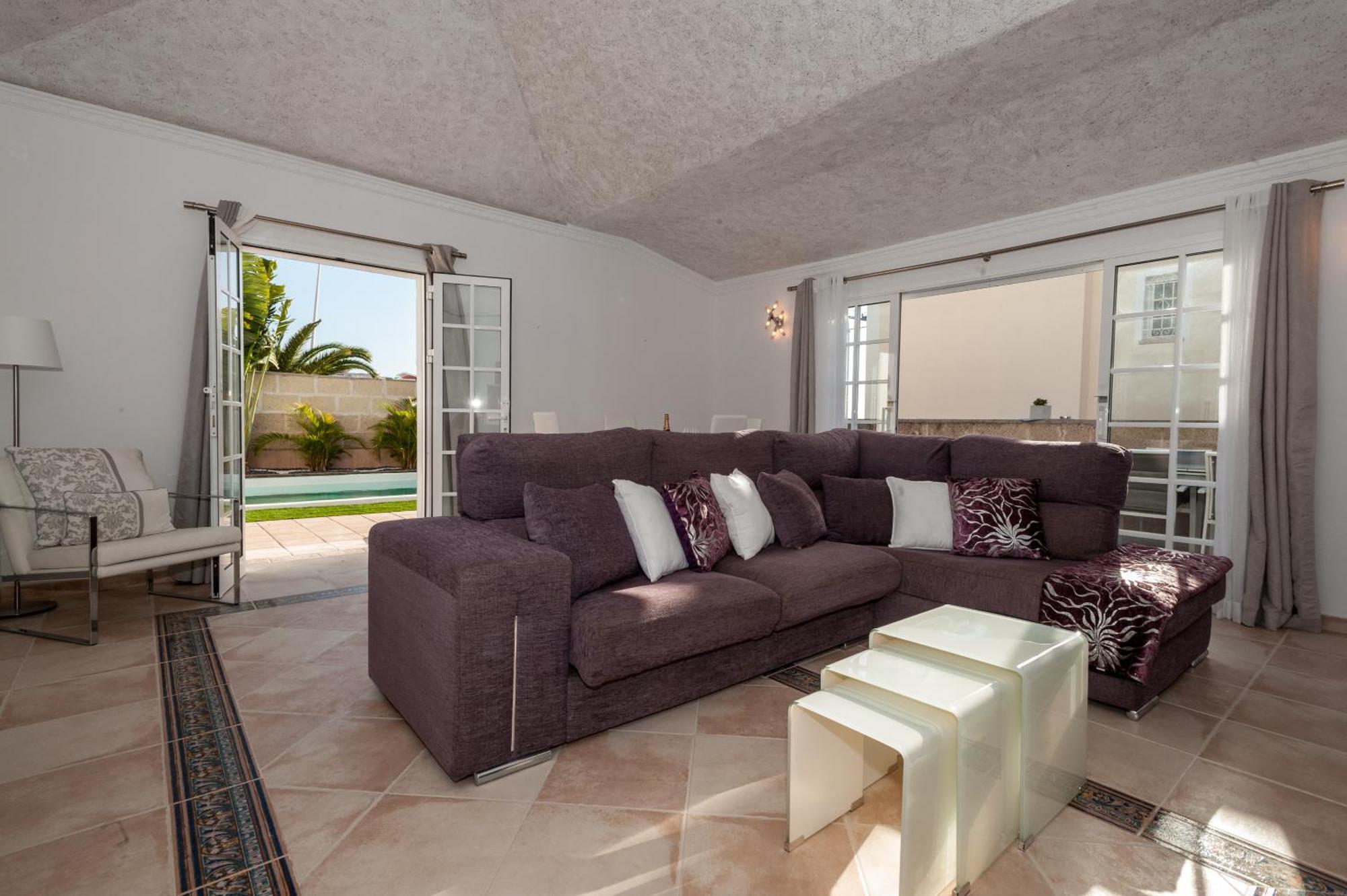 Villa Vanesa Luxury Private Villa With A Heated Pool, 4 Bedrooms And 4 Bathrooms Costa Adeje  Extérieur photo