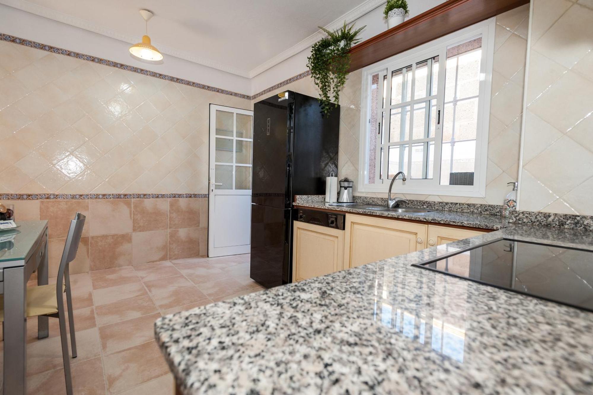 Villa Vanesa Luxury Private Villa With A Heated Pool, 4 Bedrooms And 4 Bathrooms Costa Adeje  Extérieur photo