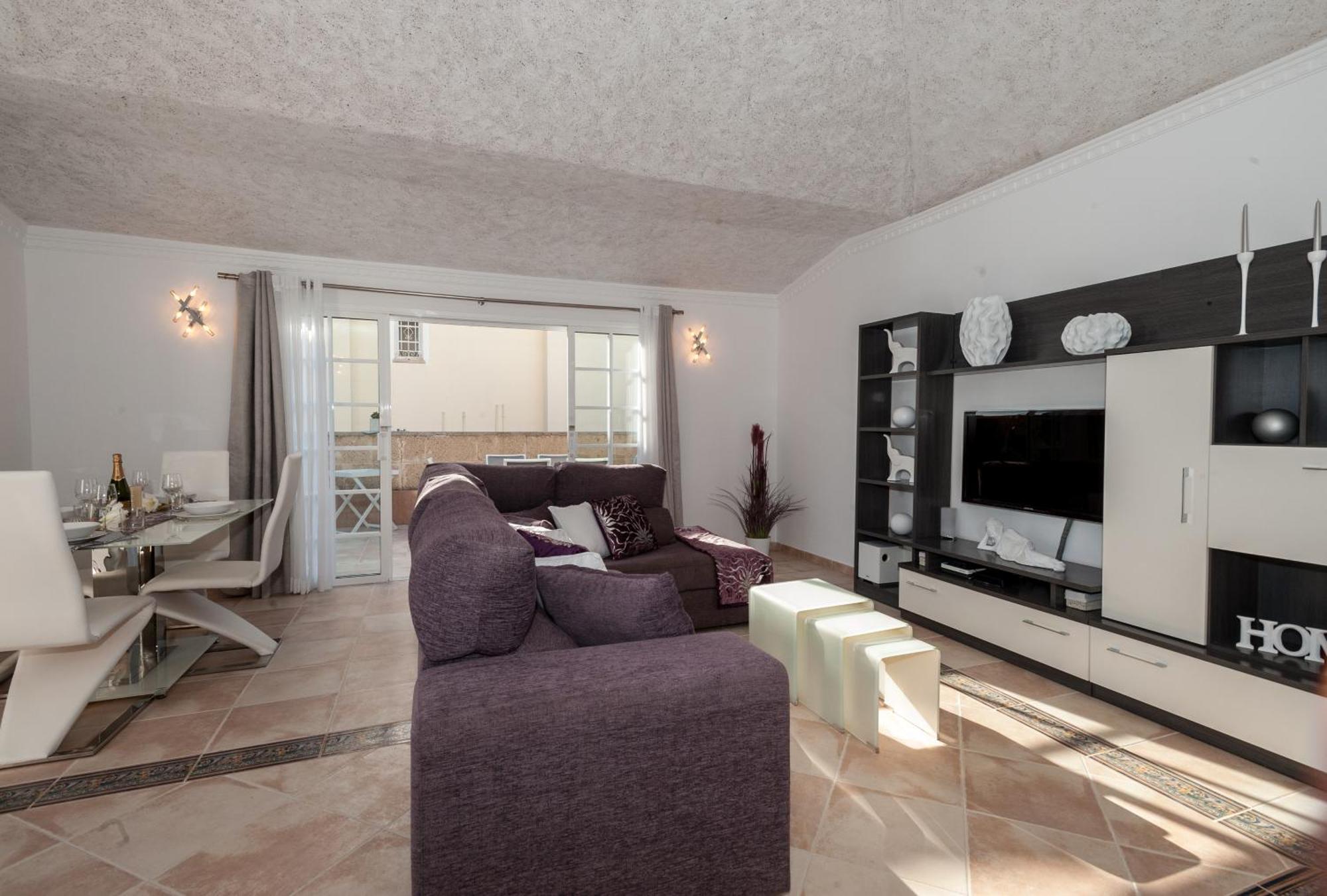Villa Vanesa Luxury Private Villa With A Heated Pool, 4 Bedrooms And 4 Bathrooms Costa Adeje  Extérieur photo