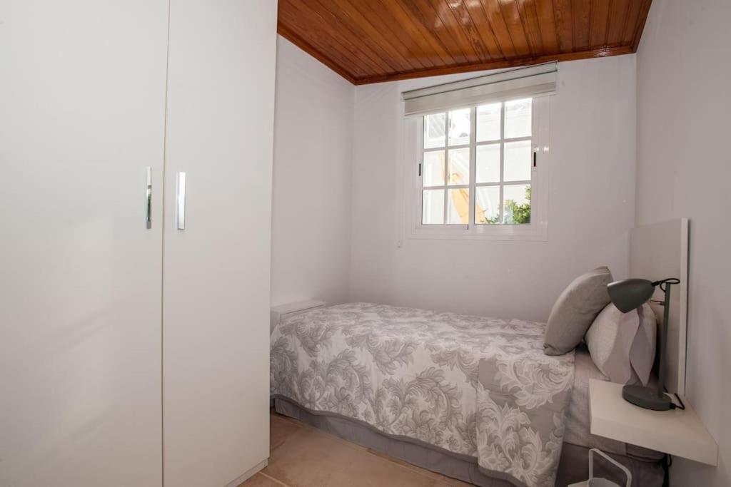 Villa Vanesa Luxury Private Villa With A Heated Pool, 4 Bedrooms And 4 Bathrooms Costa Adeje  Extérieur photo