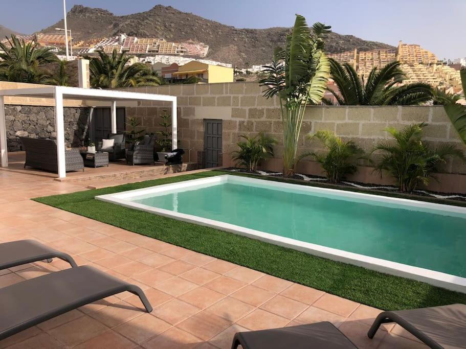 Villa Vanesa Luxury Private Villa With A Heated Pool, 4 Bedrooms And 4 Bathrooms Costa Adeje  Extérieur photo